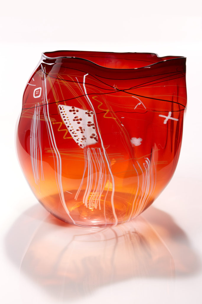 GARNET FLAME BASKET WITH DRAWING SHARD | 33484