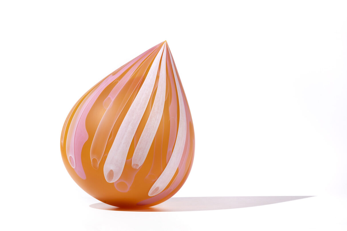 Nancy Callan and Katherine Gray | FRANGIPANI DROPLET | 34605