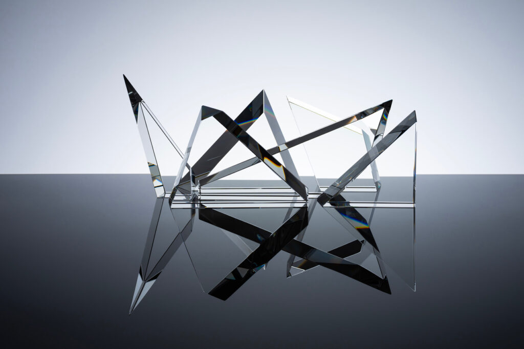 CRYSTAL HORIZON  | 35062