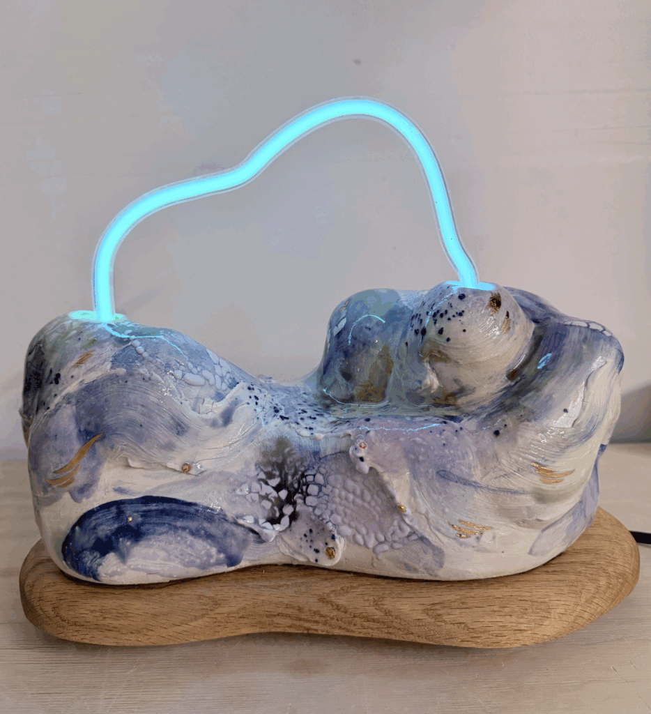 THE FLOWING GLACIER  | 35332