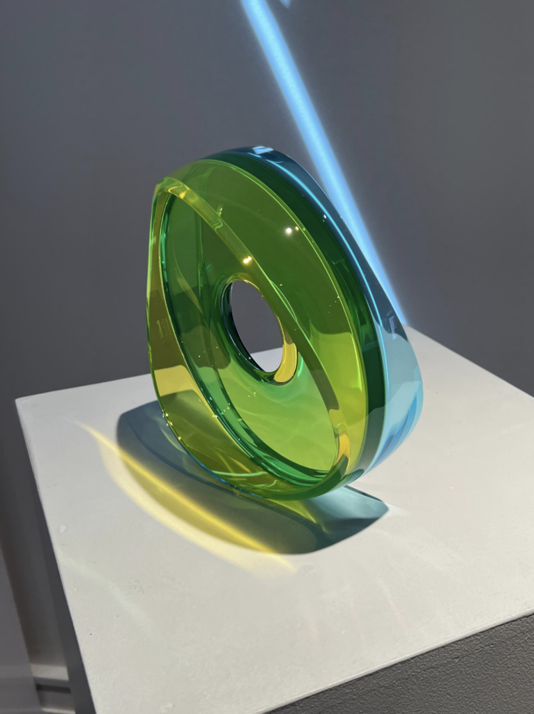 CURVING CIRCUS OVERLAP | 35885